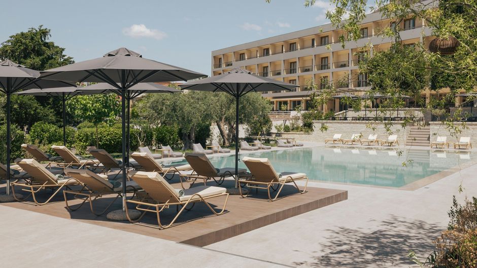 Divani Meteora Hotel Pool