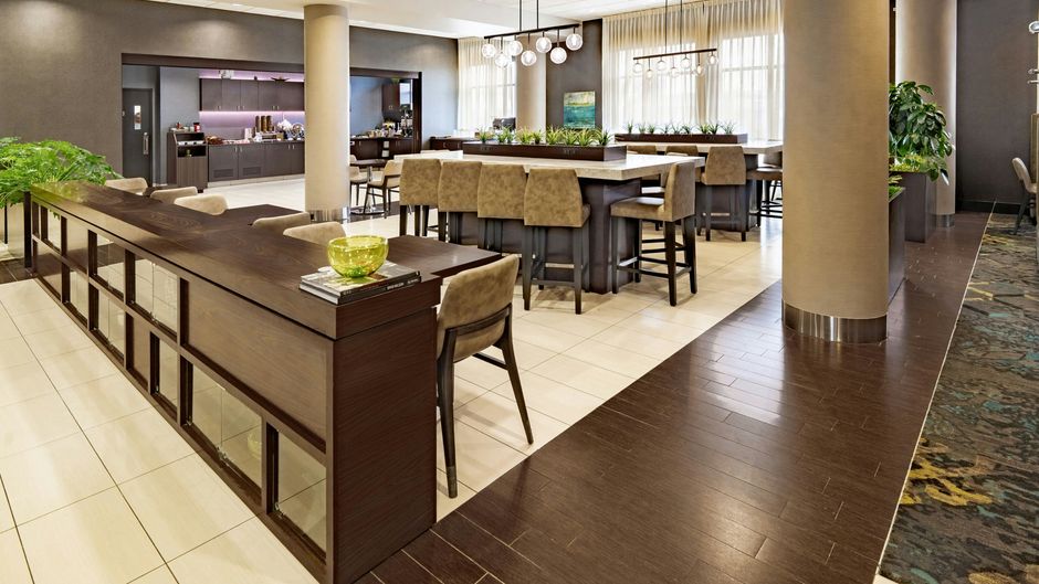 Residence Inn by Marriott Calgary South Restaurant