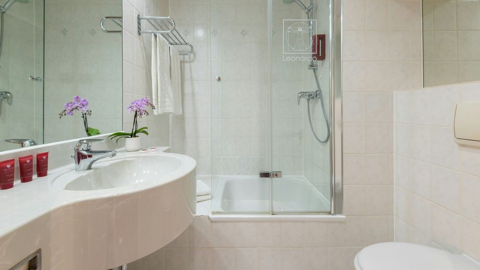 Leonardo Hotel Frankfurt City South Room
