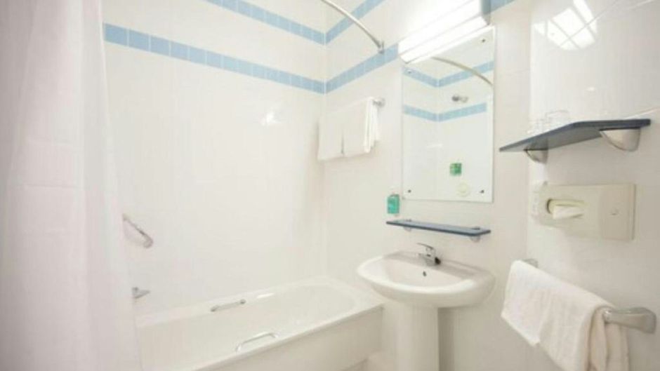 Leonardo Hotel Derby Room