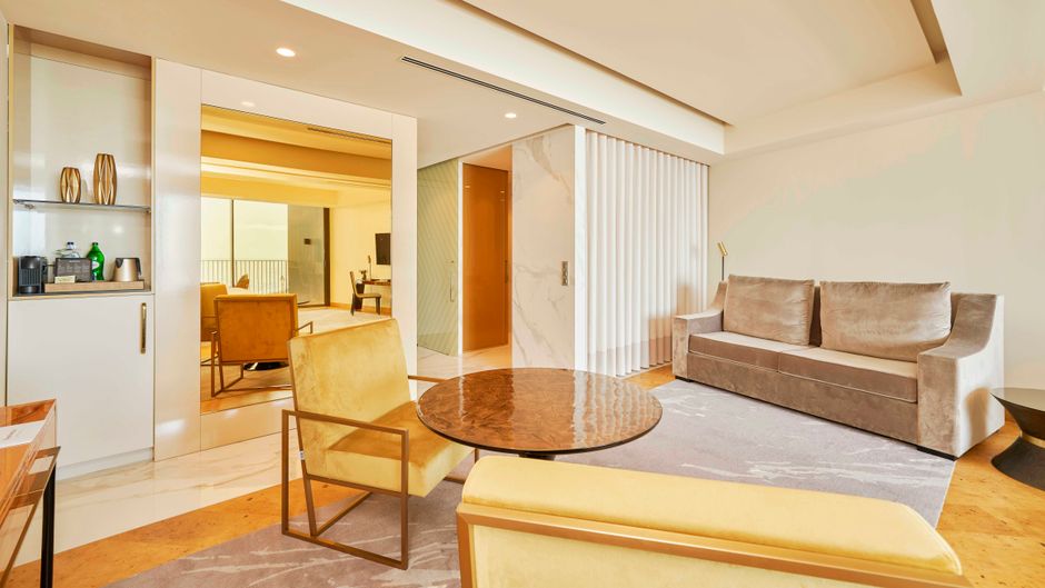 Savoy Palace Suite