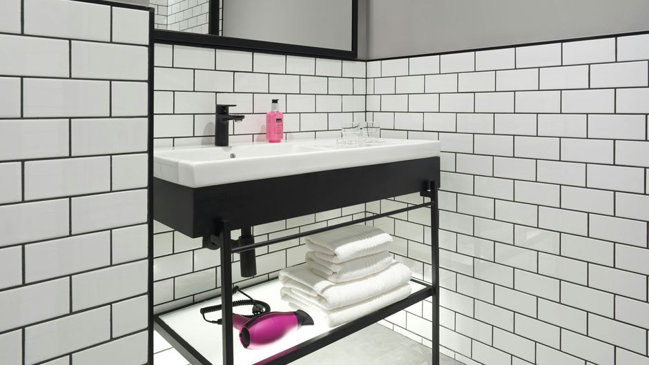 Moxy Belgrade Room