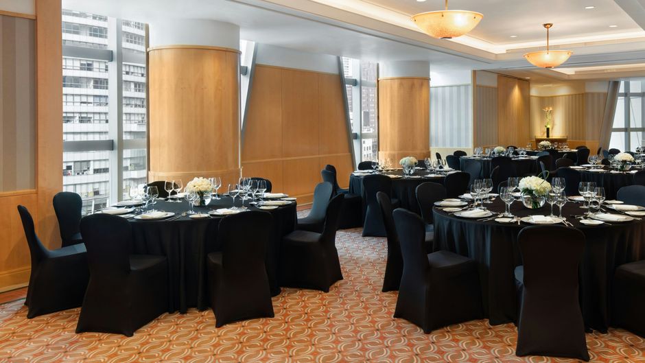 JW Marriott Hotel at Tomorrow Square Meeting