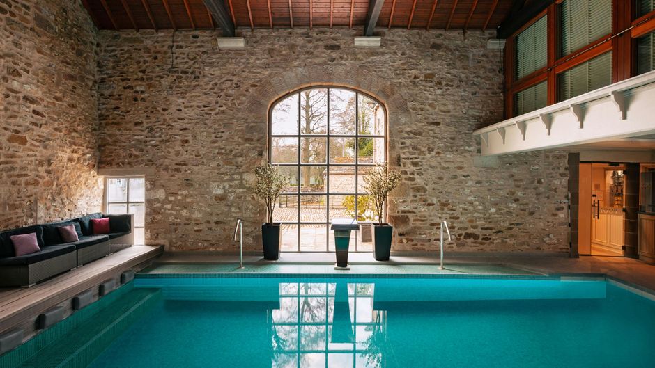 The Devonshire Arms Country House Hotel Pool