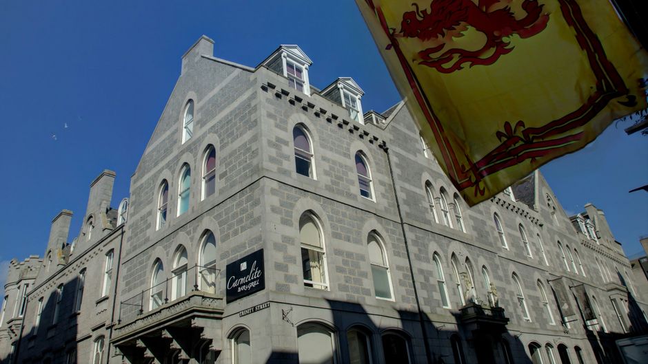 Carmelite Hotel Exterior