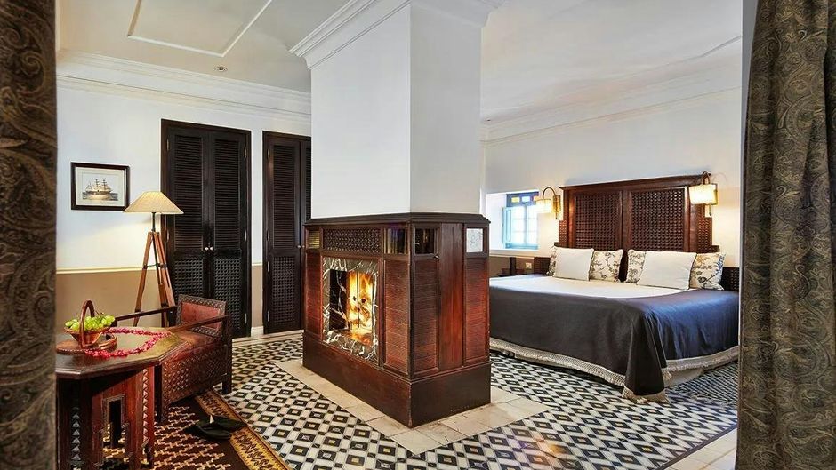 Palais L'Heure Bleue Room