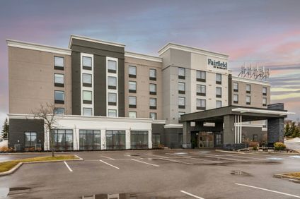 Fairfield Inn & Suites Newmarket