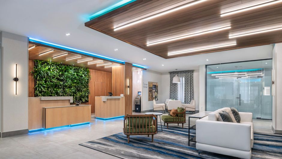 Fairfield Inn & Suites Newmarket Lobby