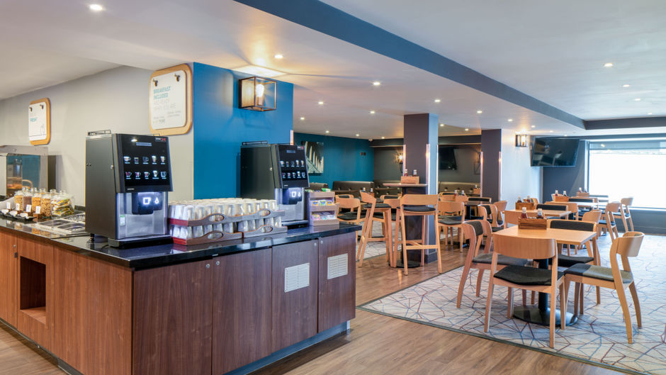 Holiday Inn Express Snow Hill Restaurant