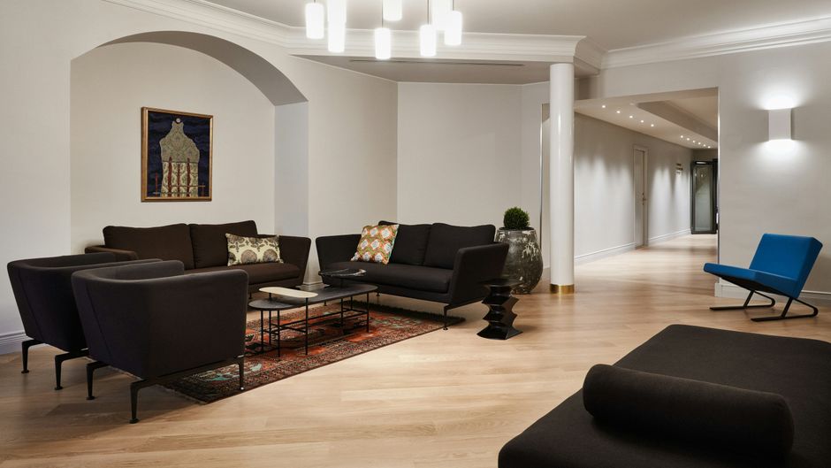 Hotel St George, a Design Hotel Lobby