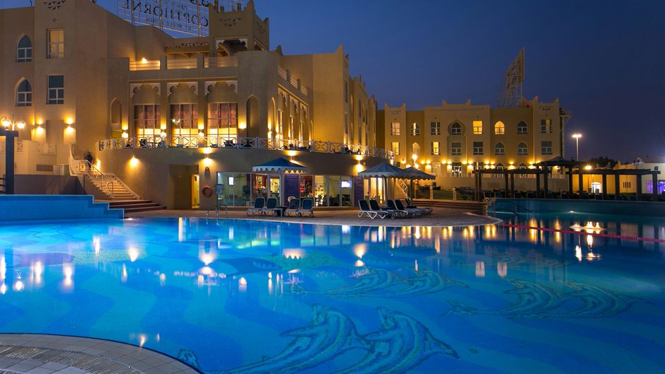 Al-Jahra Copthorne Hotel & Resort Pool