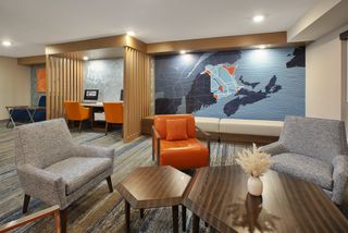Holiday Inn Express & Suites Fredericton