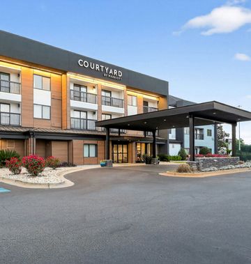Courtyard Albany