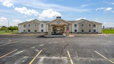 Cobblestone Inn & Suites Avoca