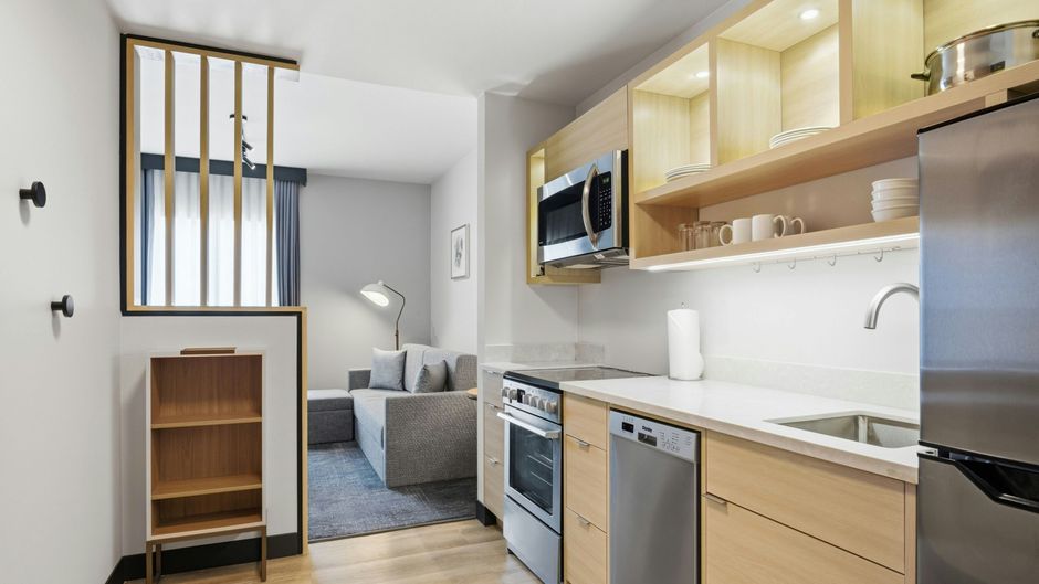 TownePlace Suites by Marriott Vaughan Room