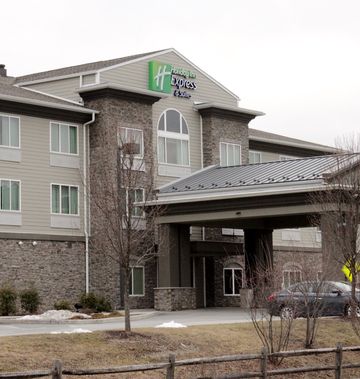 Holiday Inn Express & Suites Montgomery