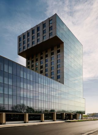 The Atlas Hotel Boston Cambridge