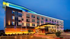 aloft Green Bay
