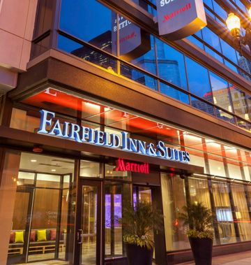Fairfield Inn & Stes Dwntown/River North