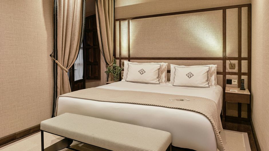 Hospes Palacio del Bailio Room
