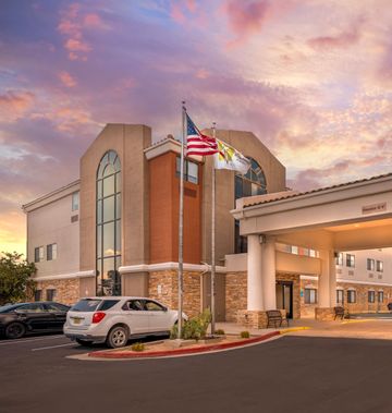 Holiday Inn Express
