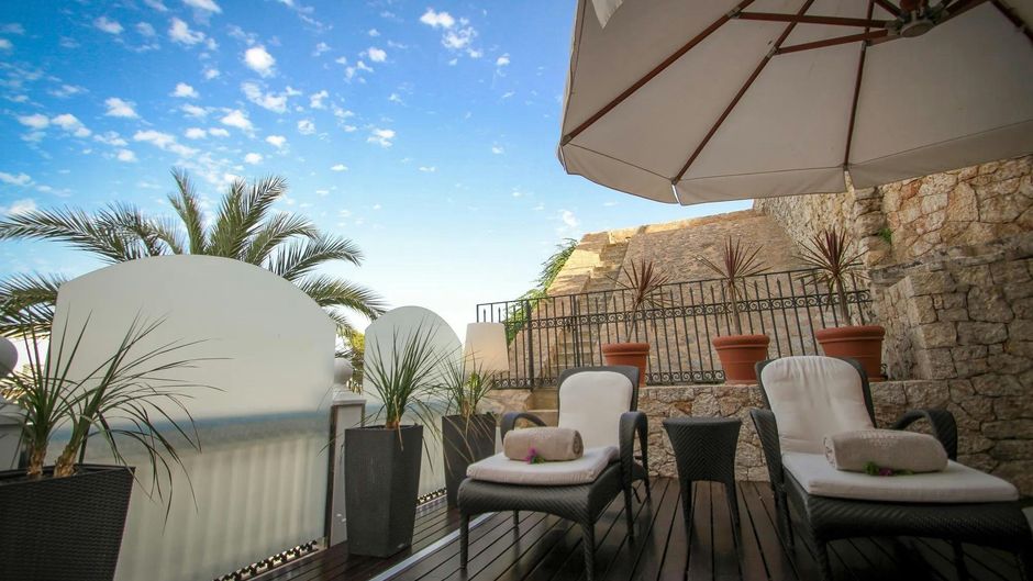 Mirador De Dalt Vila Room