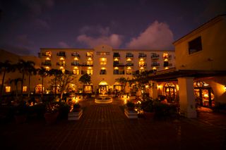 Hotel Nikko Alivila