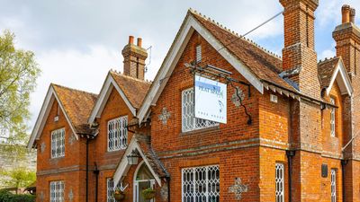 The Peat Spade Inn