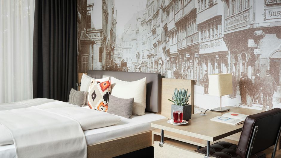 Living Hotels Frankfurt Room