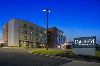 Fairfield Inn & Suites Little Rock