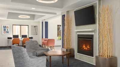 Holiday Inn Express Suites Marion