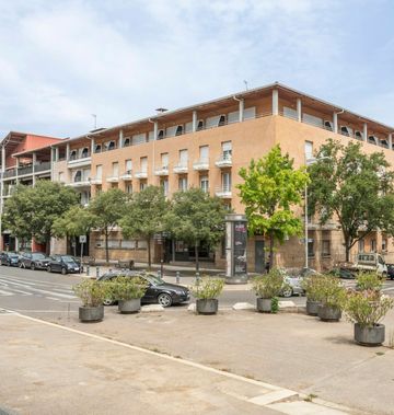 Sejours & Affaires Mirabeau