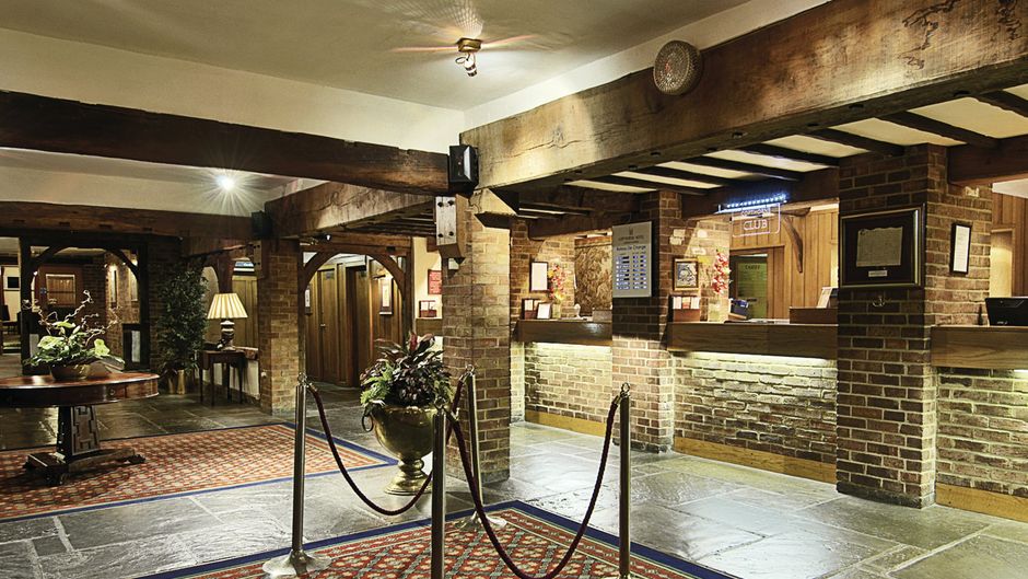 Copthorne London Gatwick Lobby