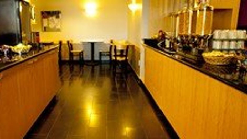 Hotel le Dauphin St Hyacinthe Room