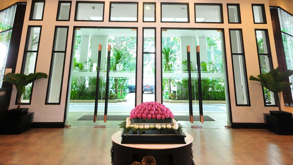 Tara Angkor Hotel Lobby