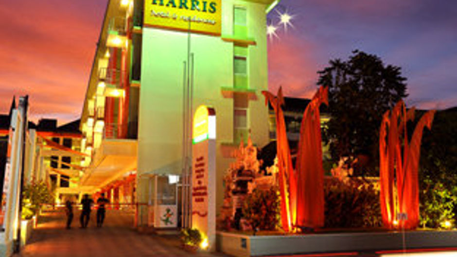 Harris Riverview Kuta Exterior