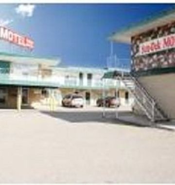 Sun Dek Motel