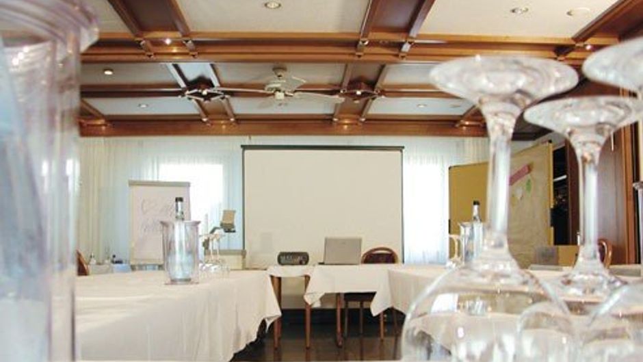 Waldhorn Hotel Meeting