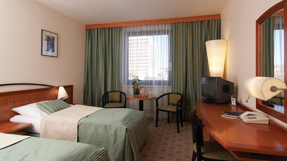 Hotel Expo Room