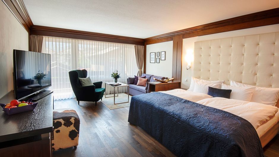 Mirabeau Hotel Residence Room