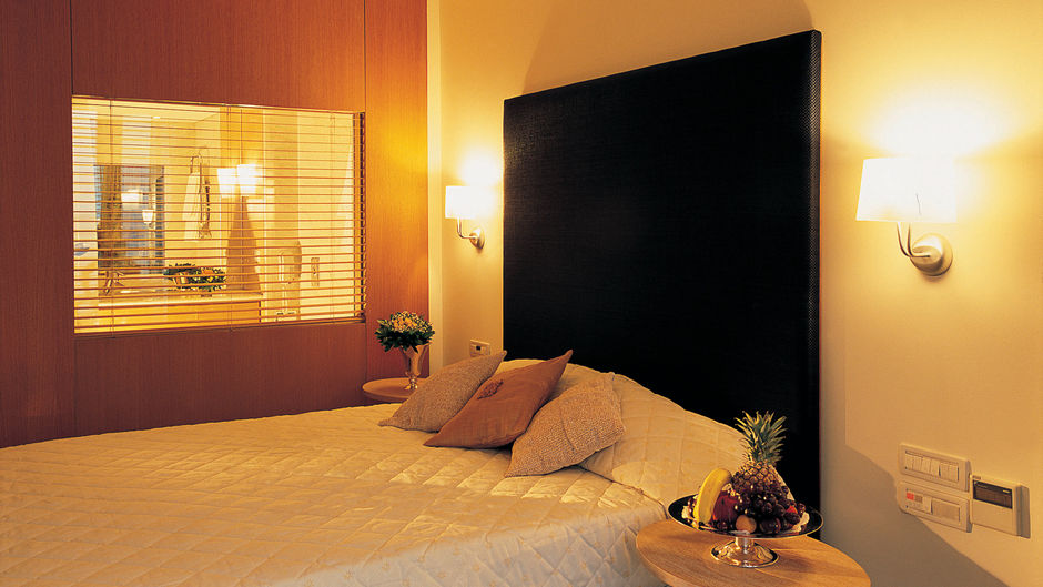 Amphitryon Hotel Room
