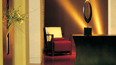 Amphitryon Hotel