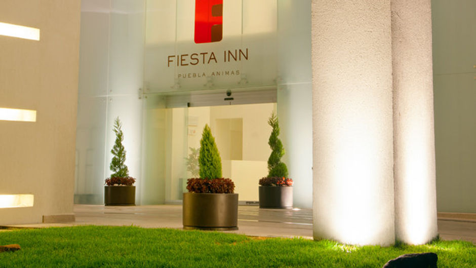 Fiesta Inn Puebla Las Animas Exterior