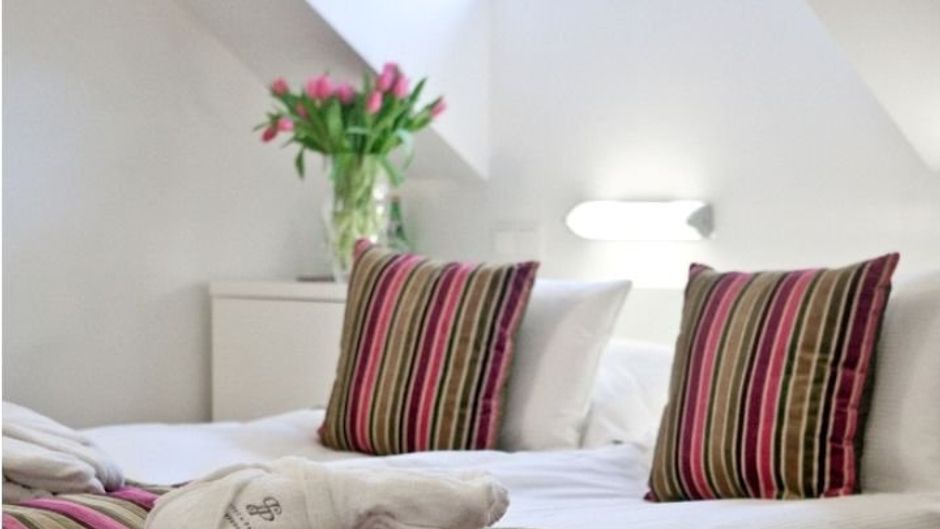 Platinum Palace Residence Room