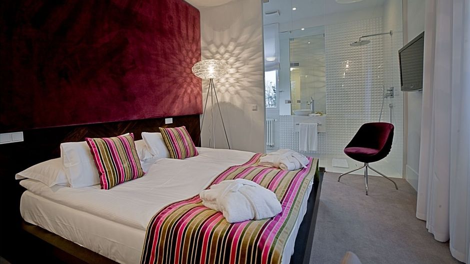 Platinum Palace Residence Room