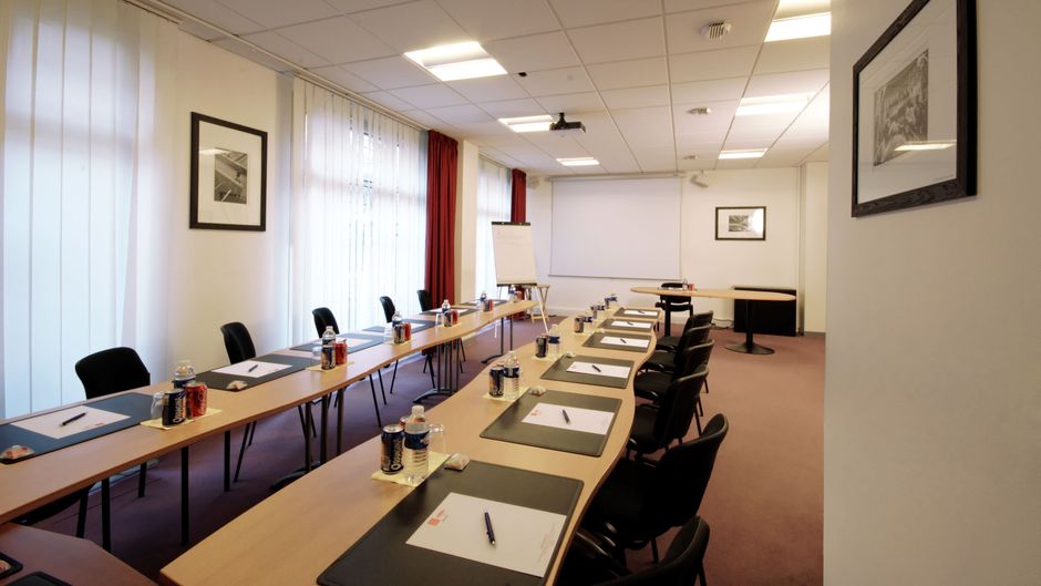 Sejours & Affaires Grande Arche Meeting