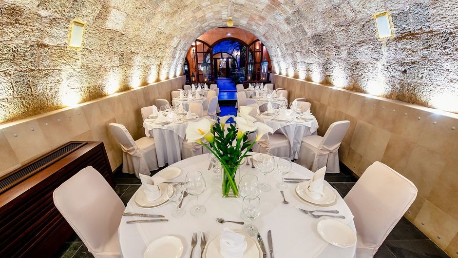 Avalon Boutique Hotel Restaurant