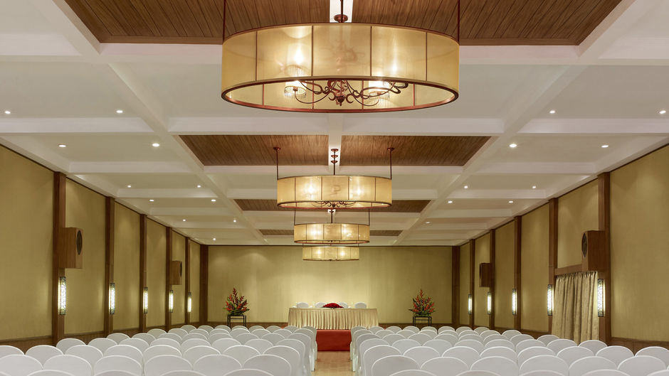 Vivanta Ernakulam, Marine Drive Meeting