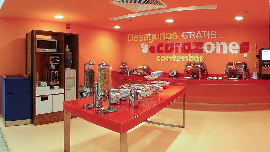 One Xalapa Las Animas Restaurant