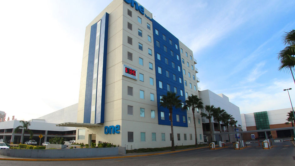One Culiacan Forum Exterior